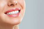 People who have had ceramic teeth_386366474